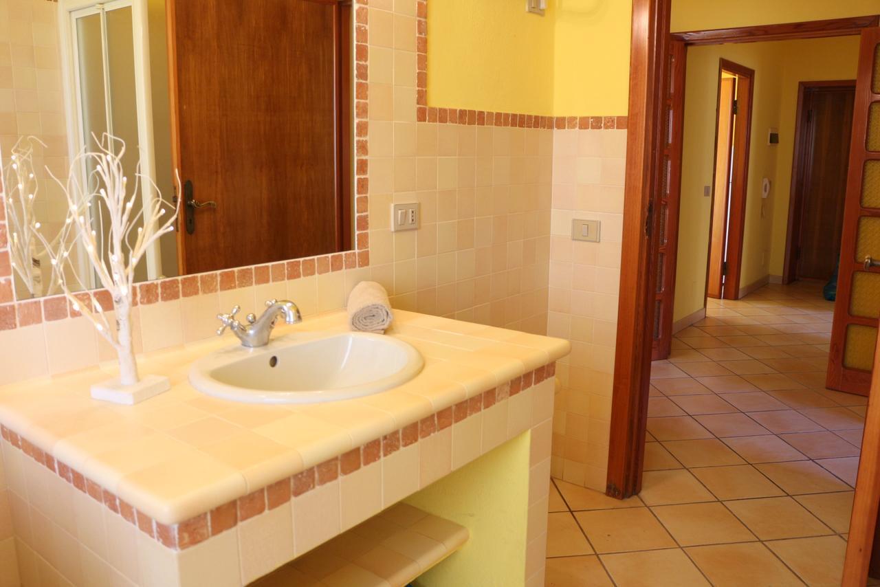 Residence Ponente Санта Тереза Галура Екстериор снимка