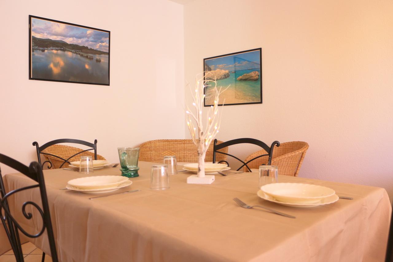 Residence Ponente Санта Тереза Галура Екстериор снимка